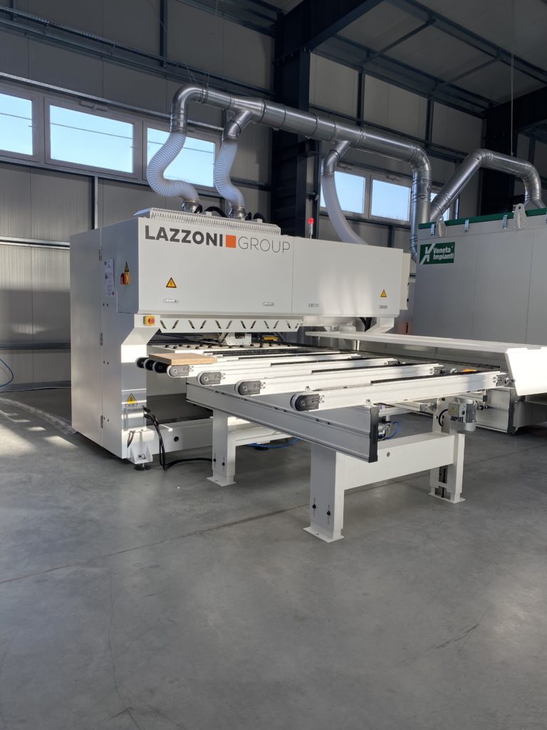 Centrum wiertarskie Master 6X CNC - tył maszyny - Lazzoni Group