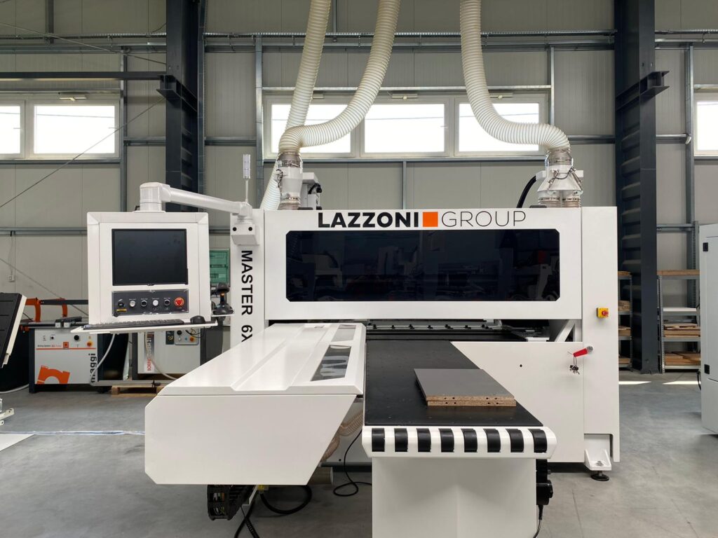 Centrum wiertarskie Master 6X CNC - Front maszyny - Lazzoni Group